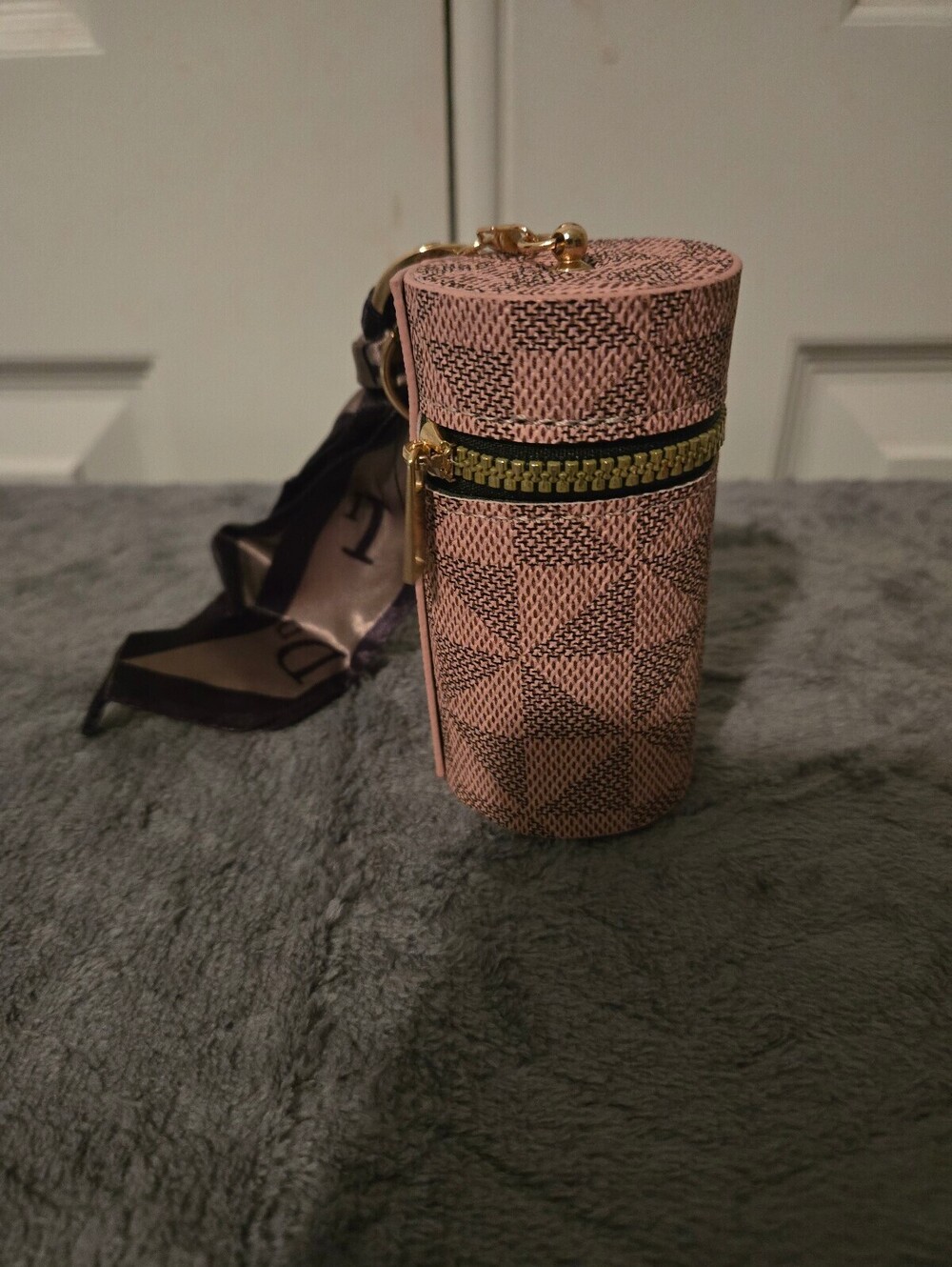 Pink Geometric Patterned Cylinder Crossbody Bag with Scarf Strap